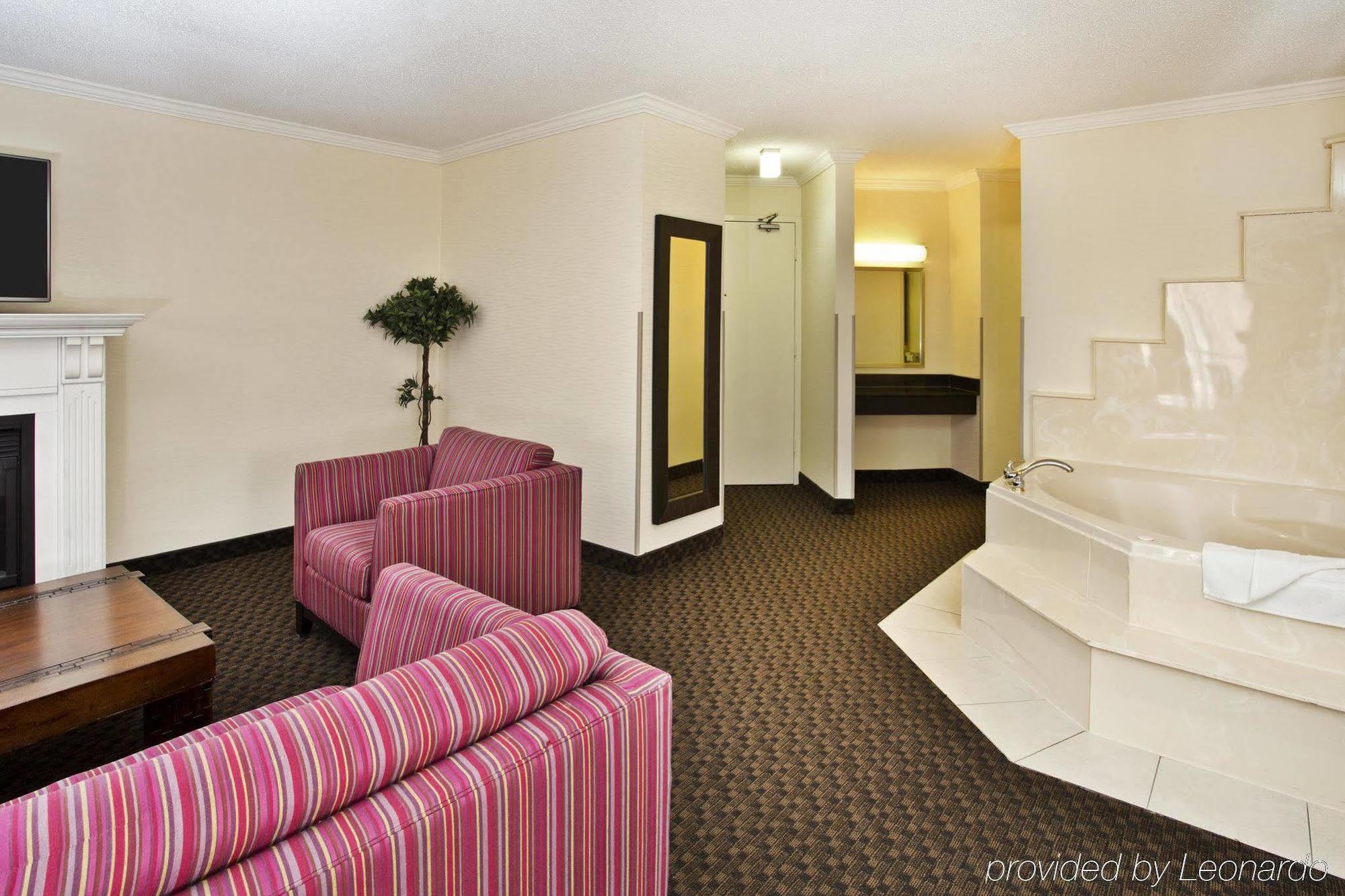 Radisson Hotel Sudbury Buitenkant foto